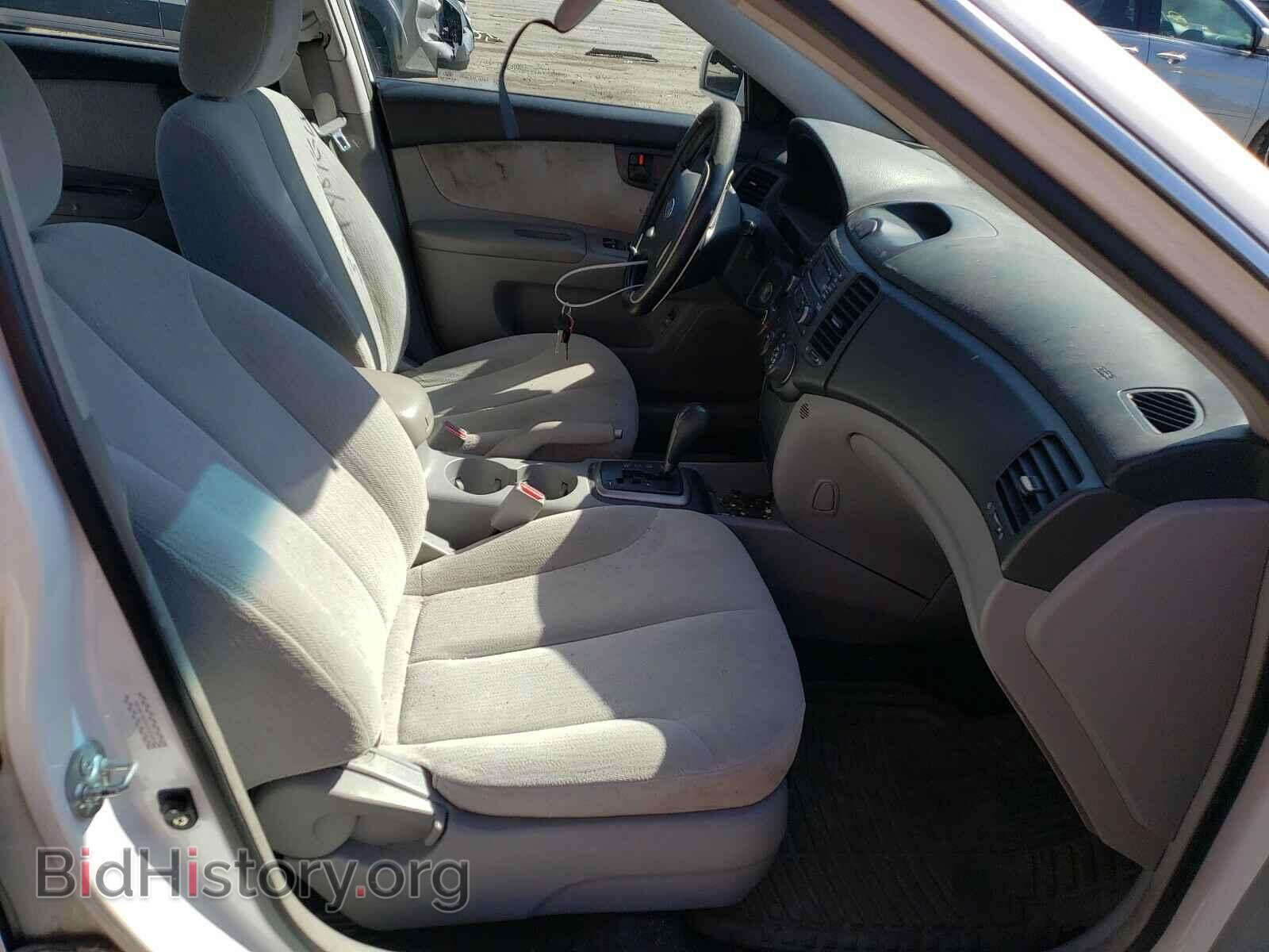 2008 KIA OPTIMA - VIN: KNAGE123885185486 - Фото 5