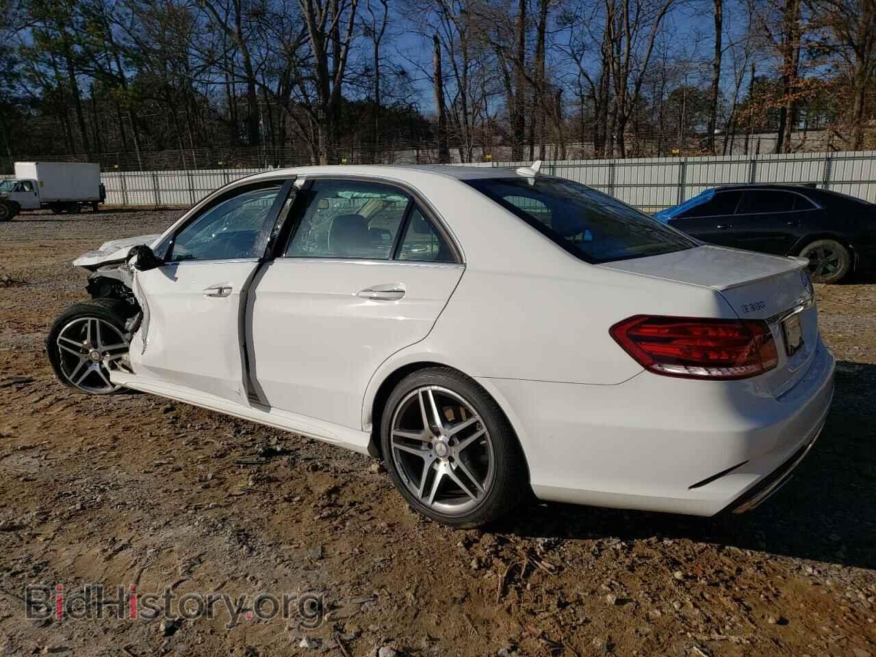 2015 MERCEDES-BENZ E-CLASS - VIN: WDDHF5KB8FB120466 - Фото 2