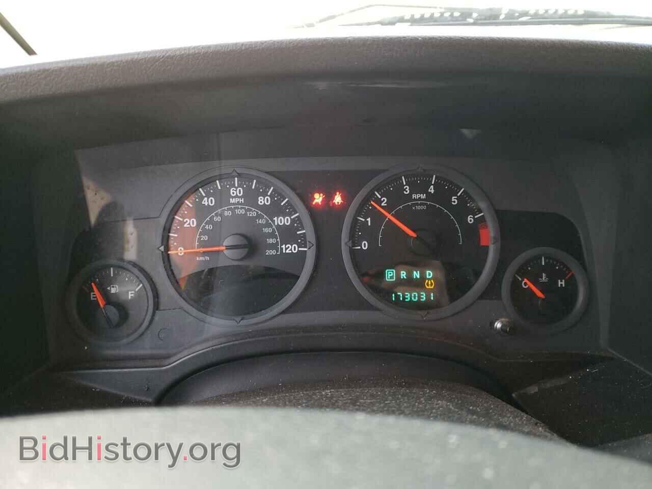2008 JEEP COMPASS - VIN: 1J8FT47048D778815 - Фото 9