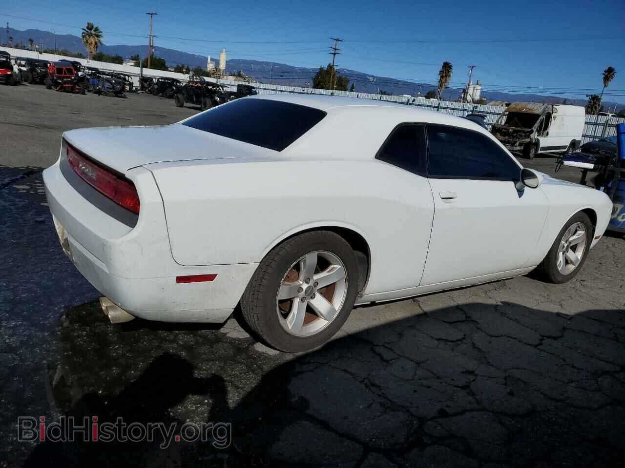 2013 DODGE CHALLENGER - VIN: 2C3CDYAG0DH646043 - Фото 3