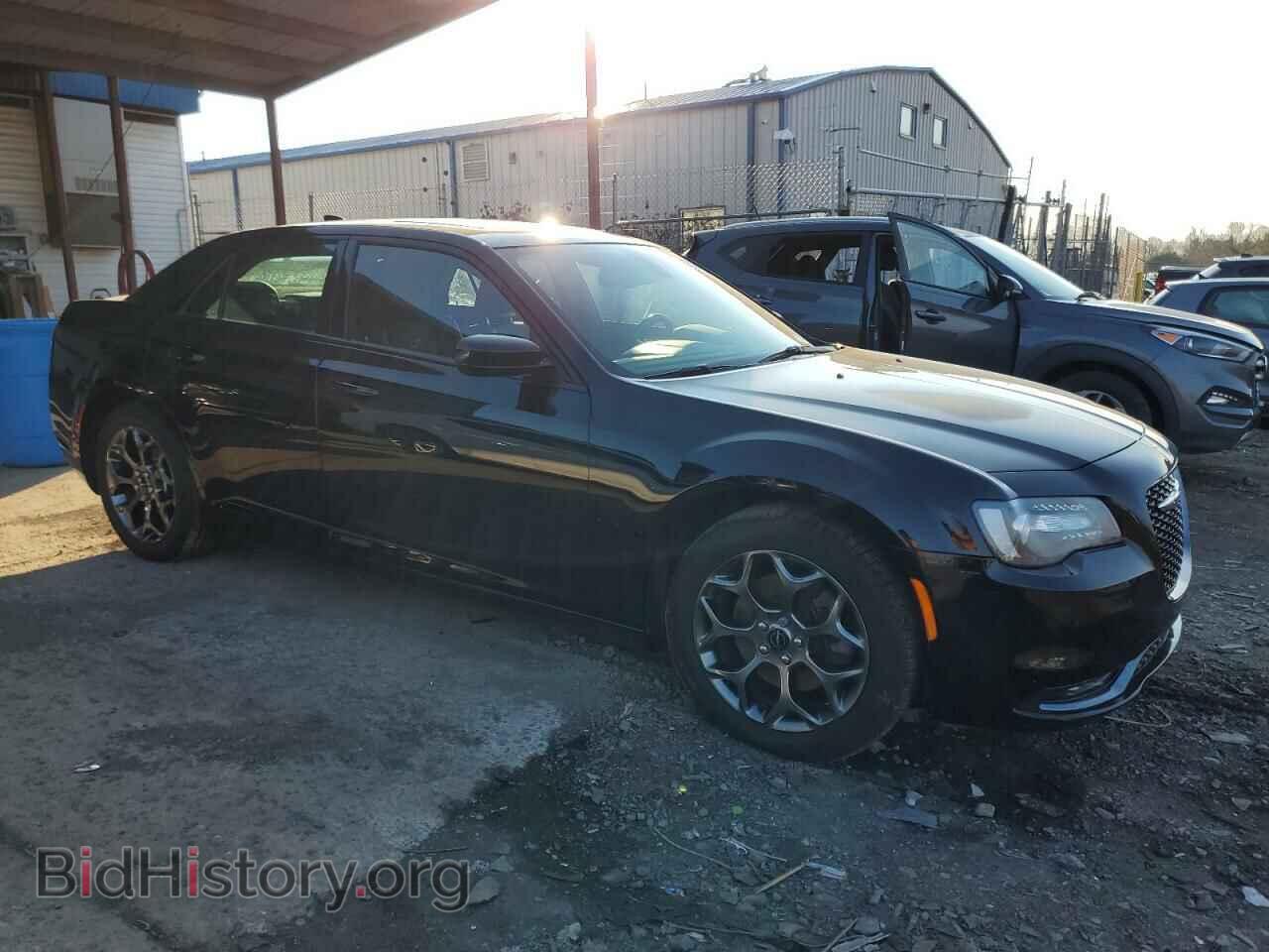 2016 CHRYSLER 300 - VIN: 2C3CCAGG1GH329409 - Фото 4