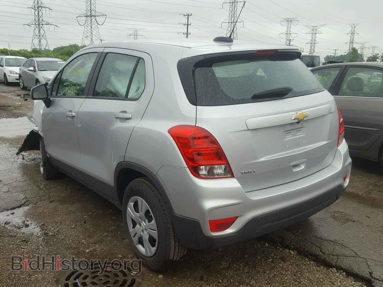 2017 CHEVROLET TRAX - VIN: 3GNCJKSB9HL288000 - Фото 3