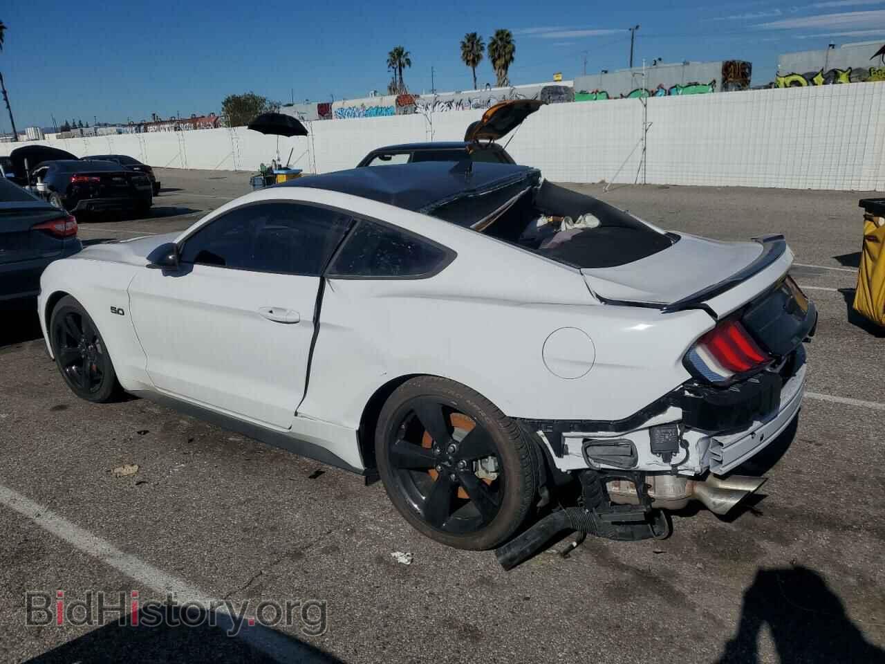 2021 FORD MUSTANG - VIN: 1FA6P8CF9M5128725 - Фото 2