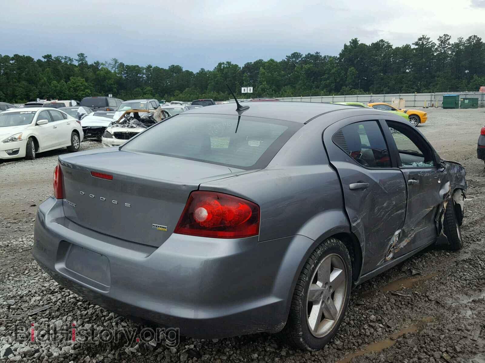 2011 DODGE AVENGER - VIN: 1B3BD2FG7BN577953 - Фото 4