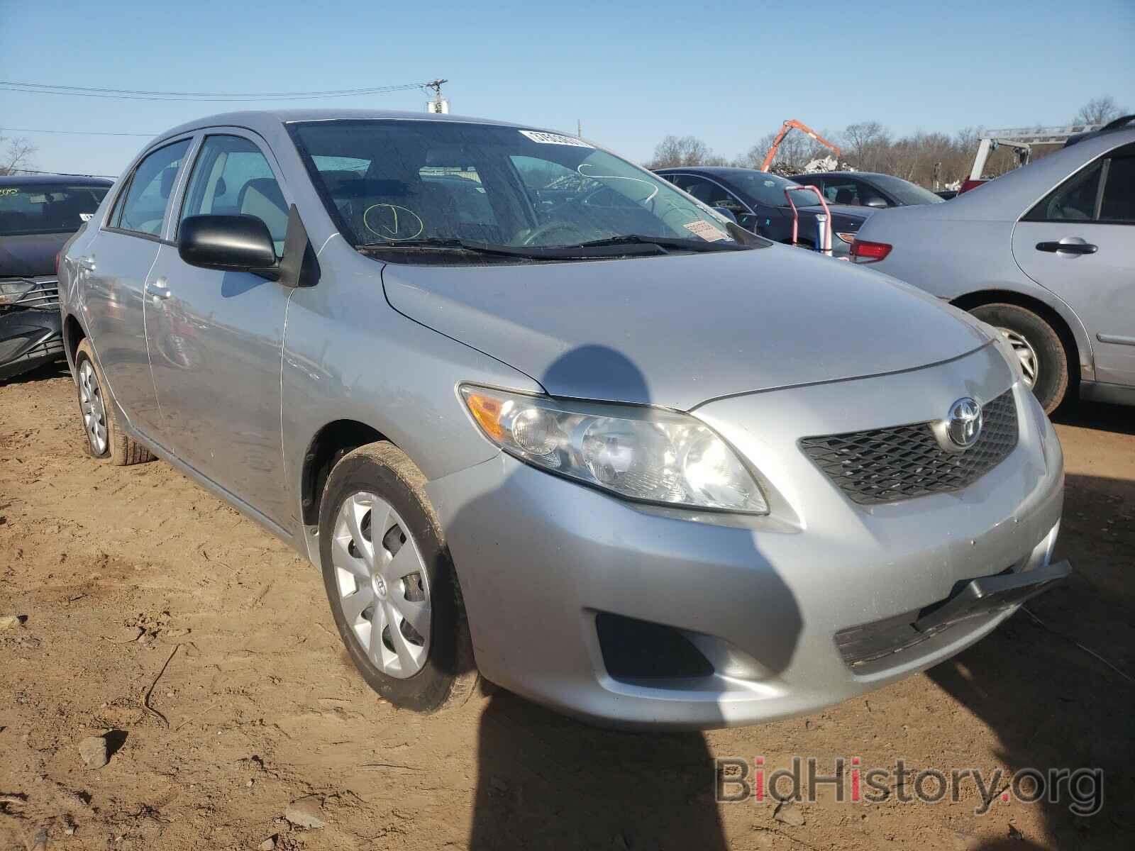 Photo 1NXBU4EE6AZ323015 - TOYOTA COROLLA 2010