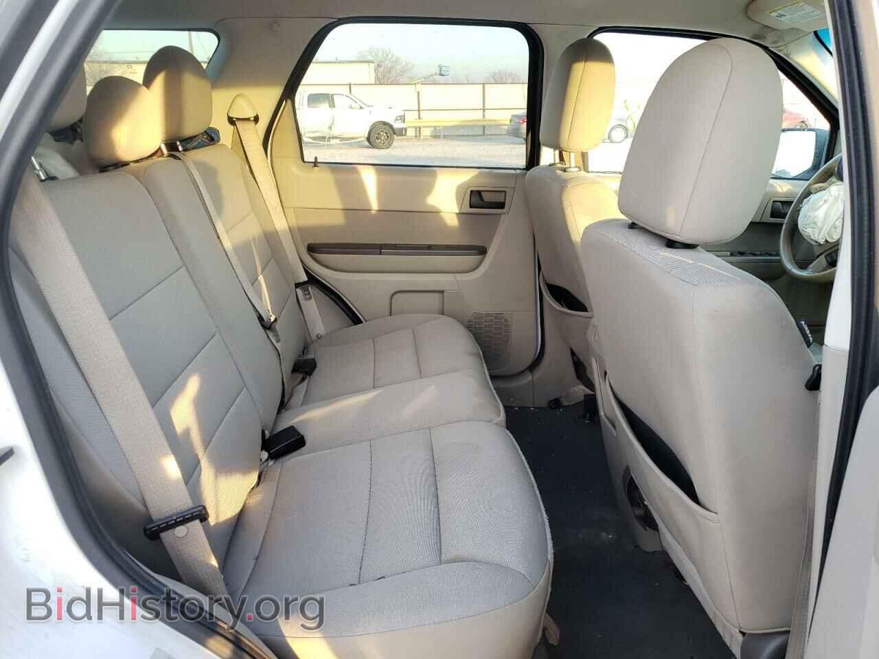 2011 FORD ESCAPE - VIN: 1FMCU0DG2BKB85177 - Фото 6