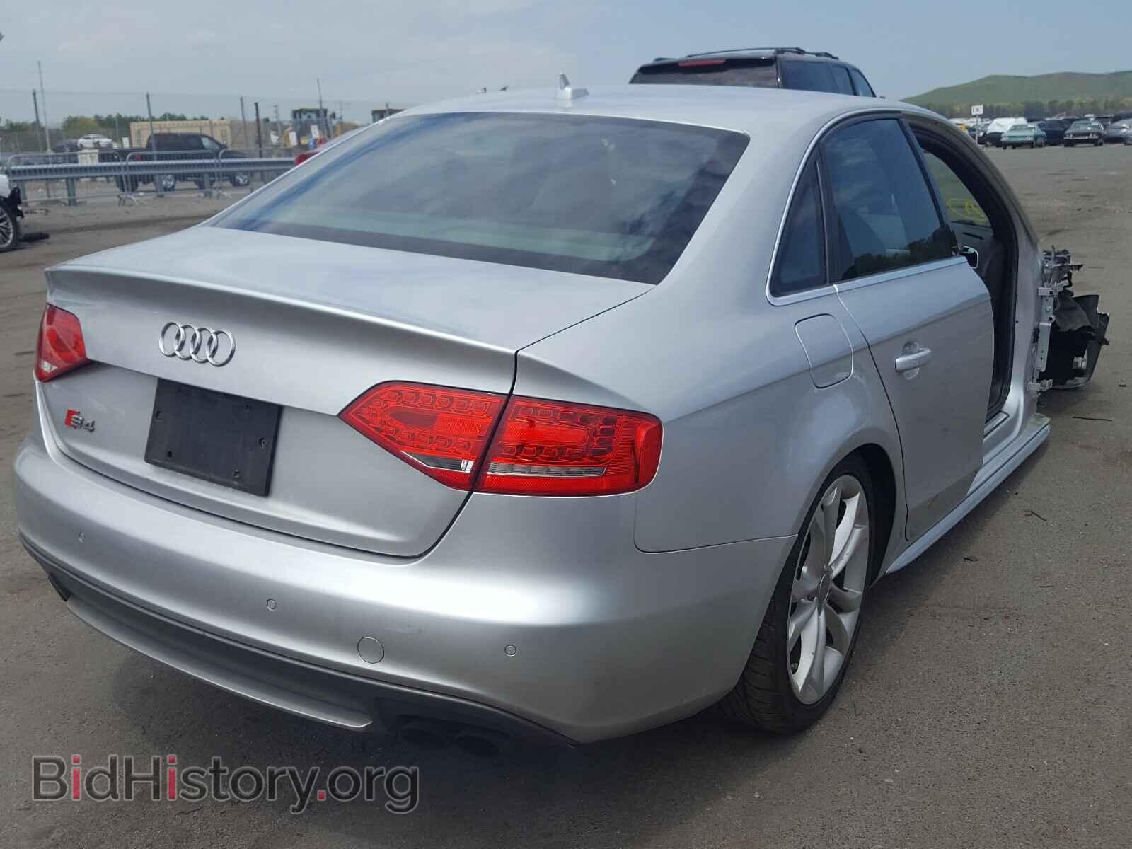 2012 AUDI S4/RS4 - VIN: WAUBGAFL4CA111870 - Фото 4