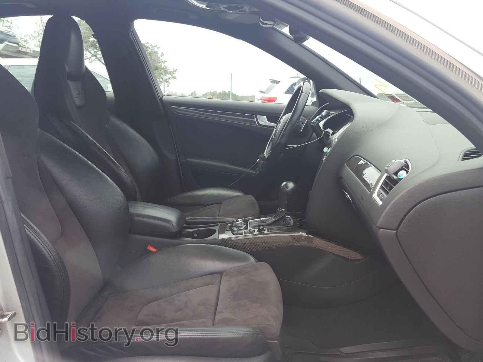 2012 AUDI S4/RS4 - VIN: WAUBGAFL4CA111870 - Фото 5