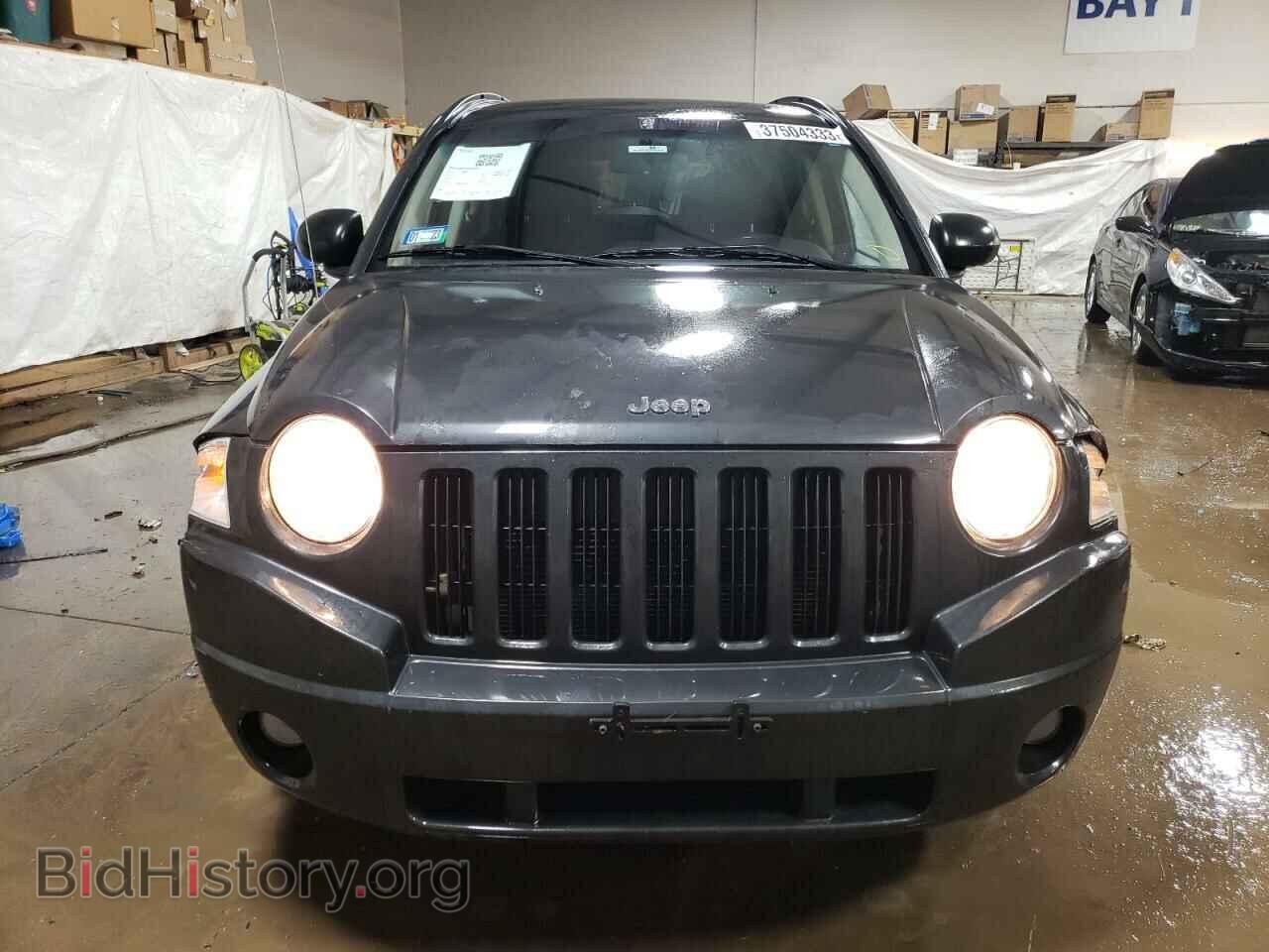 2010 JEEP COMPASS - VIN: 1J4NT1FA6AD666500 - Photo 5