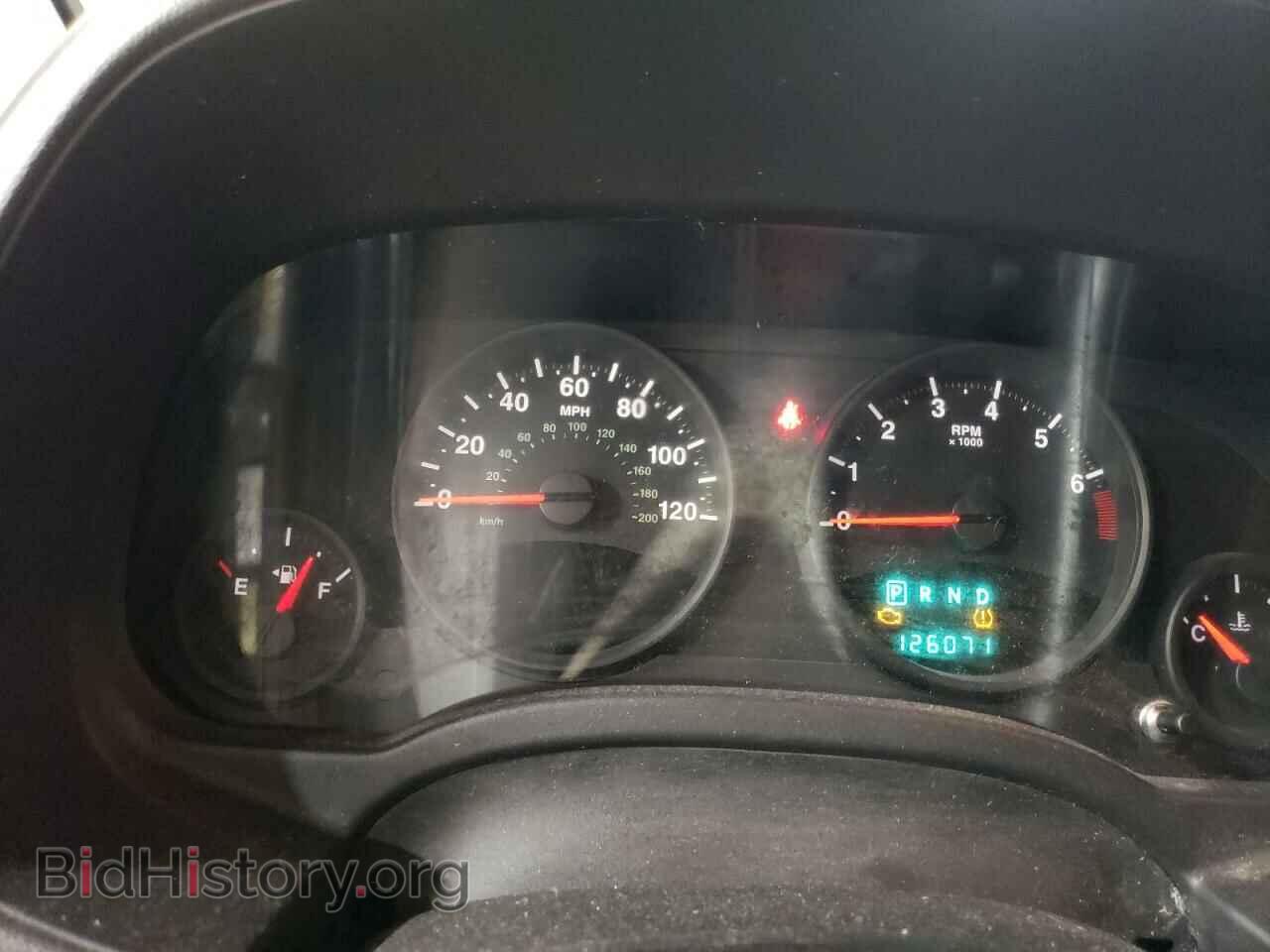 2010 JEEP COMPASS - VIN: 1J4NT1FA6AD666500 - Photo 9