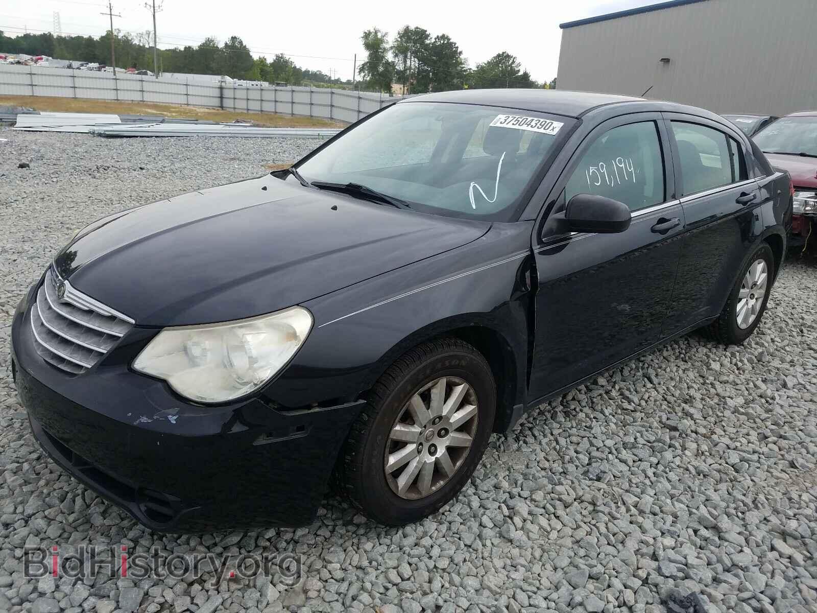 2010 CHRYSLER SEBRING - VIN: 1C3CC4FB5AN100916 - Photo 2