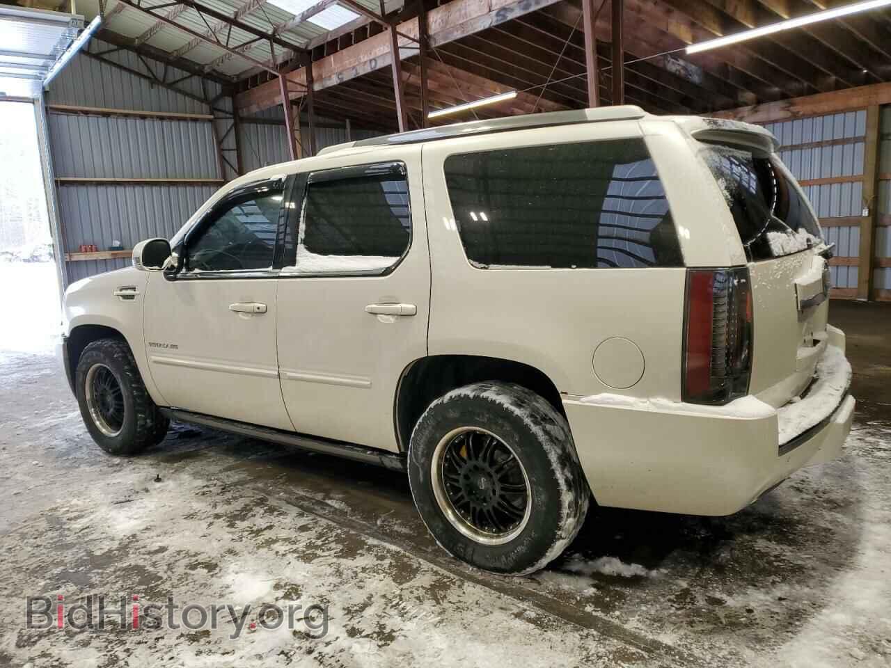 2013 CADILLAC ESCALADE - VIN: 1GYS4CEF5DR152718 - Photo 2