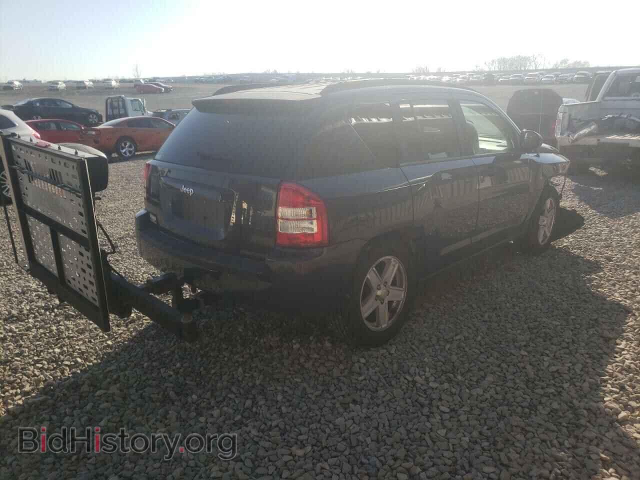 2007 JEEP COMPASS - VIN: 1J8FT47W67D145641 - Фото 4