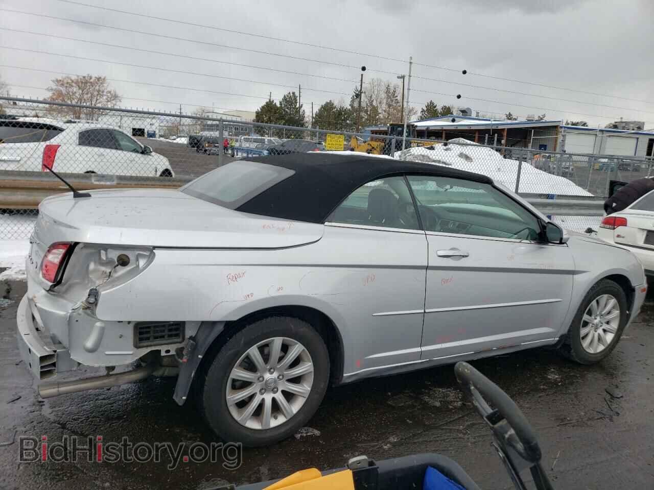 2010 CHRYSLER SEBRING - VIN: 1C3BC5ED8AN153310 - Фото 3