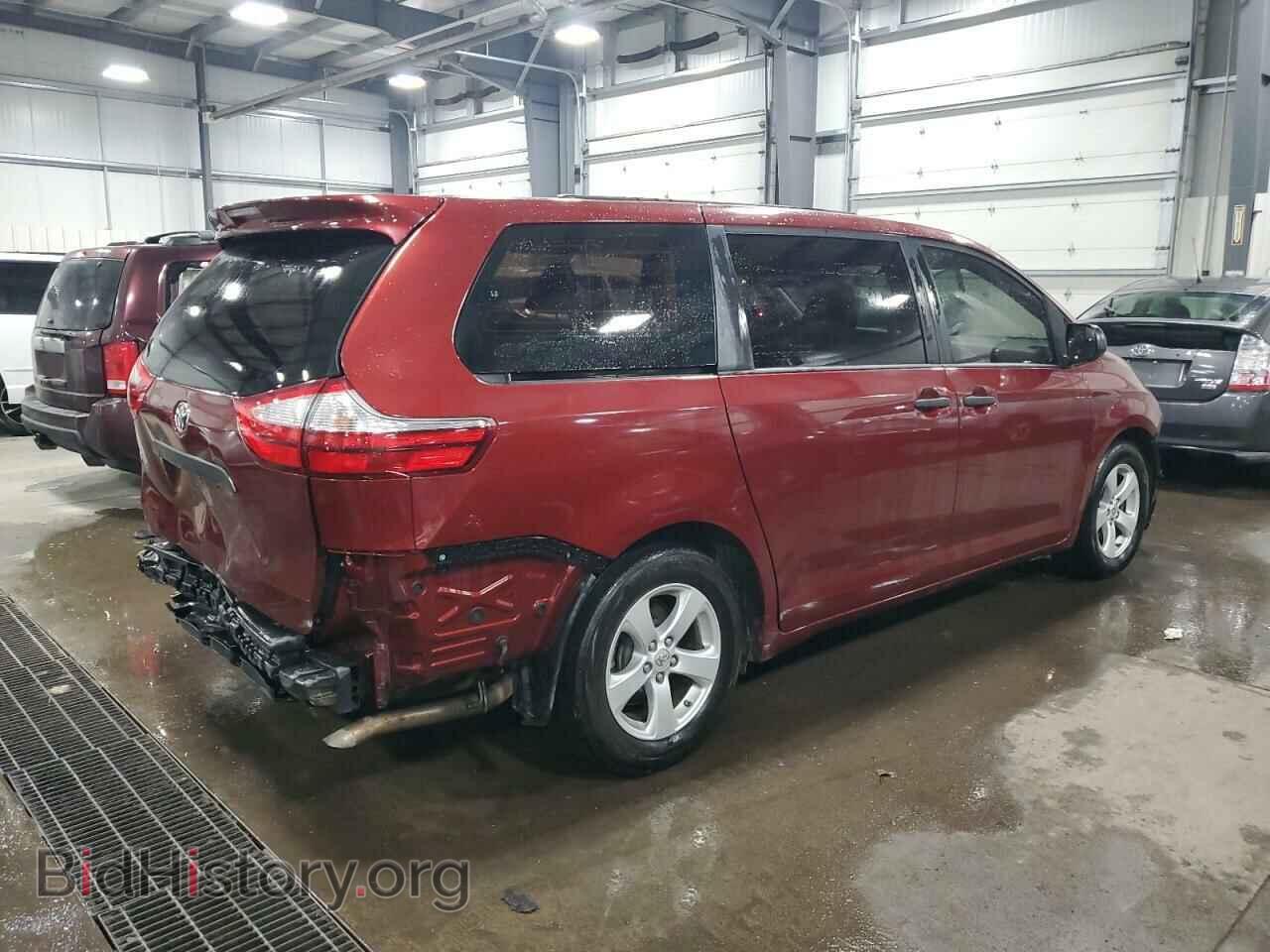 2017 TOYOTA All Models - VIN: 5TDZZ3DC1HS852319 - Фото 3
