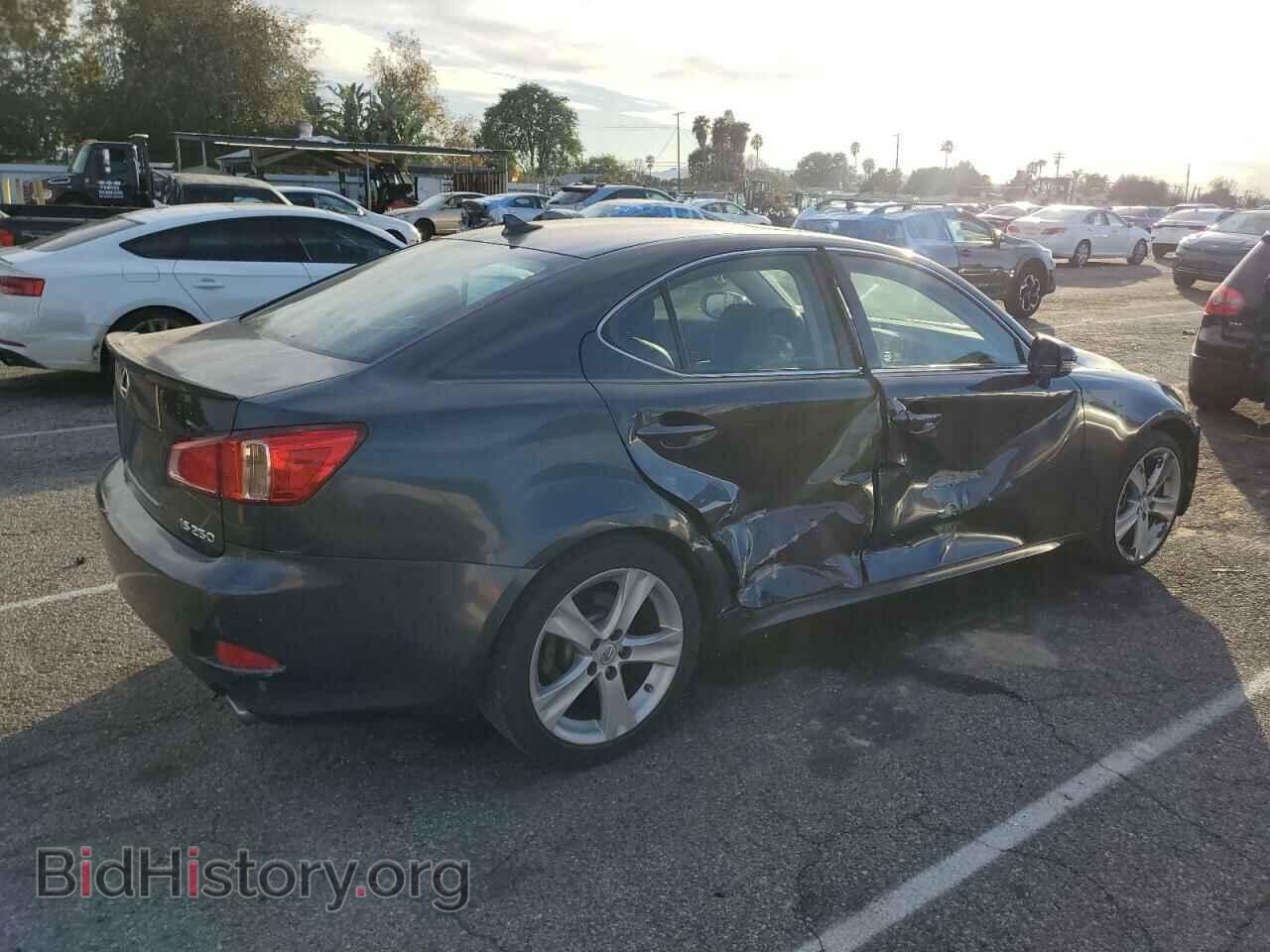 2011 LEXUS IS - VIN: JTHBF5C28B5146166 - Photo 3