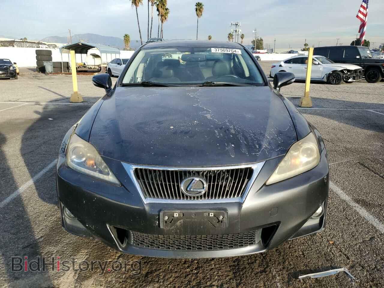 2011 LEXUS IS - VIN: JTHBF5C28B5146166 - Photo 5