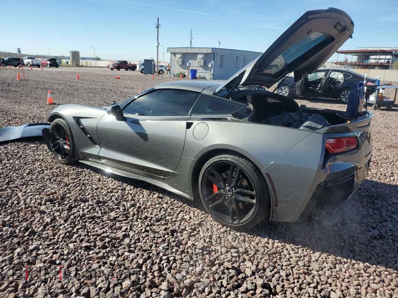 2015 CHEVROLET CORVETTE - VIN: 1G1YM2D71F5114720 - Фото 2