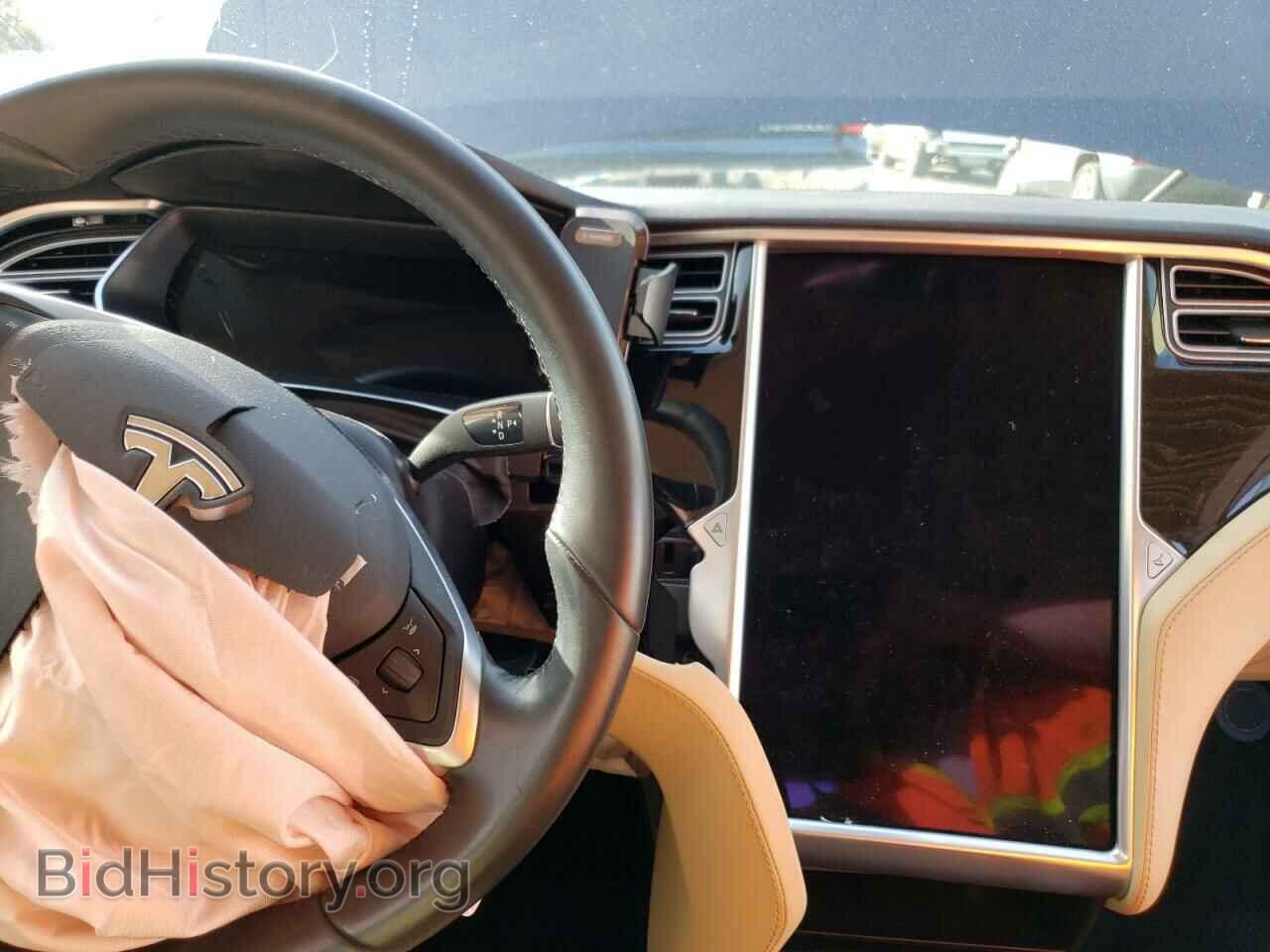 2016 TESLA MODEL S - VIN: 5YJSA1E21GF173432 - Фото 9