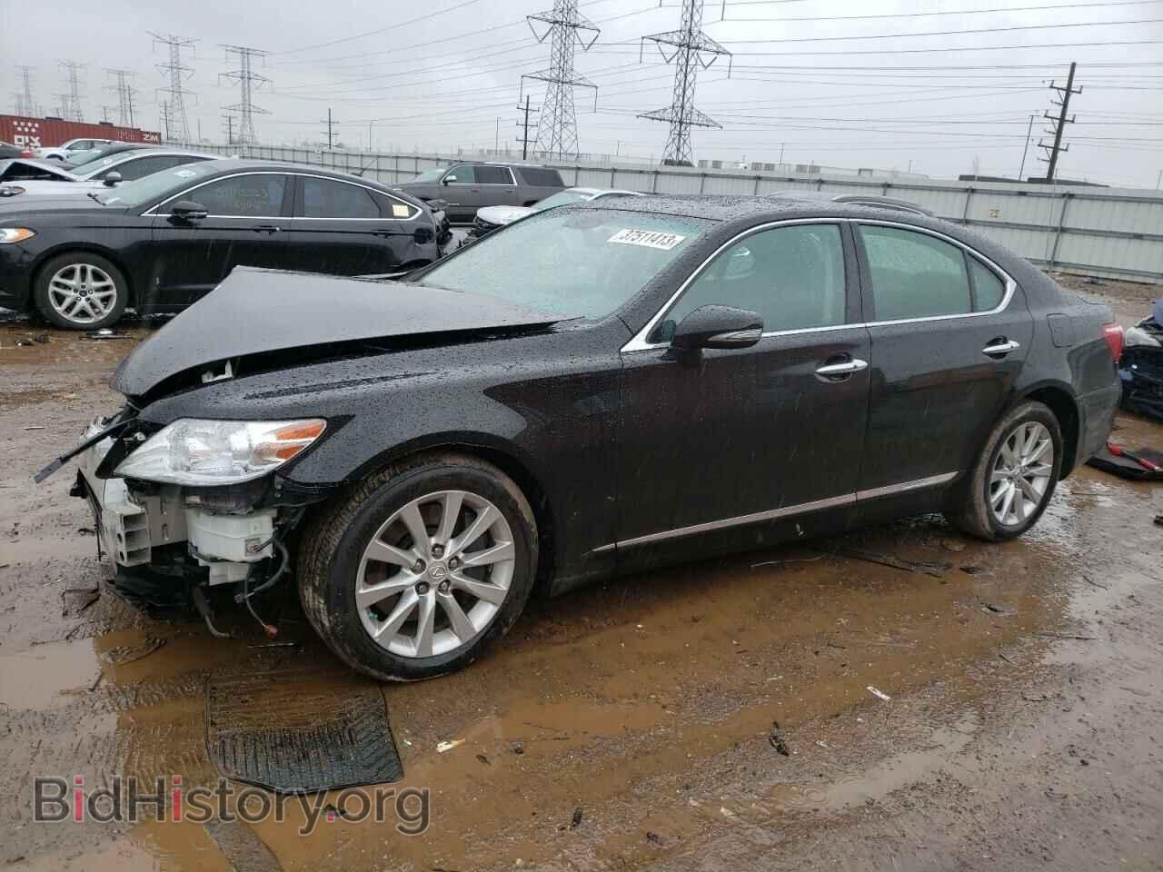 Photo JTHCL5EF1B5011978 - LEXUS LS460 2011