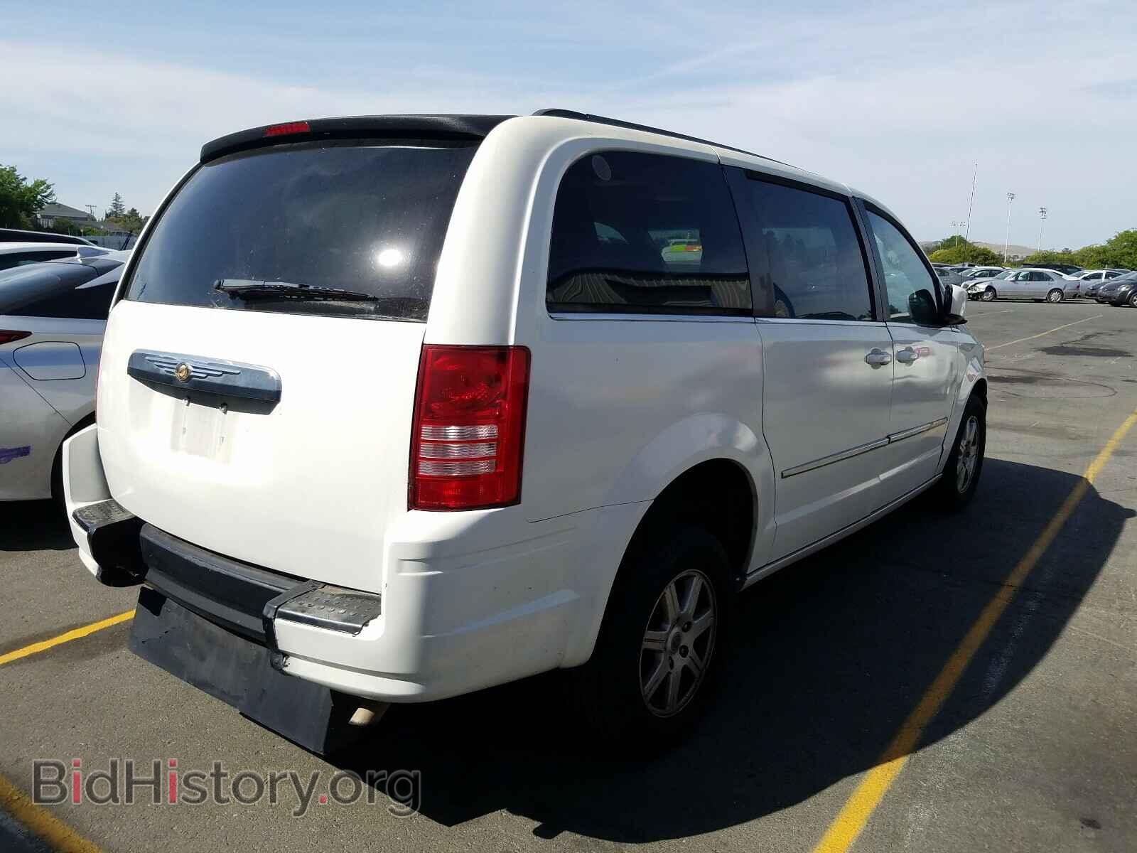 2010 CHRYSLER MINIVAN - VIN: 2A4RR5D17AR343869 - Фото 4