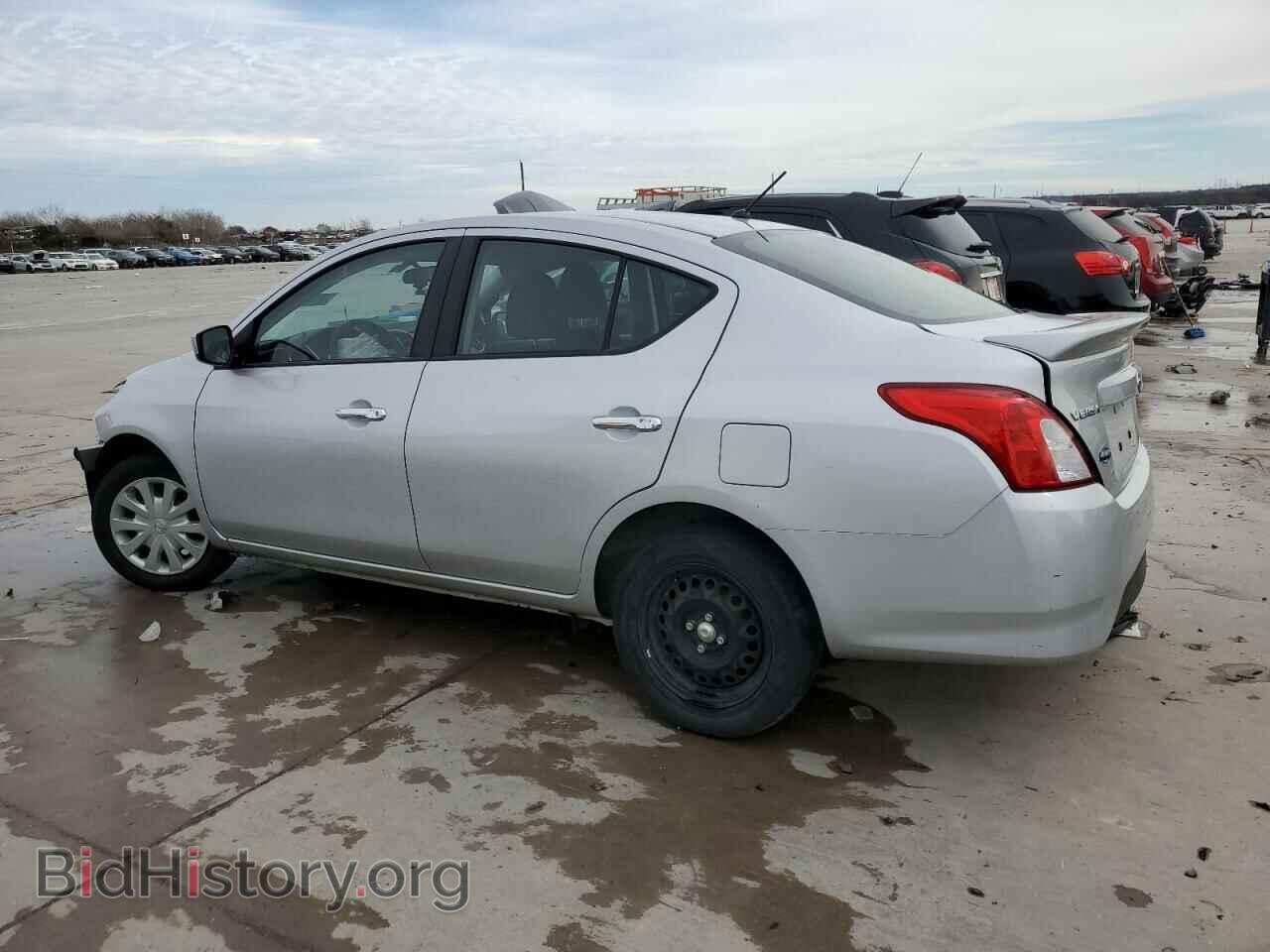 2017 NISSAN VERSA - VIN: 3N1CN7AP3HL814115 - Фото 2