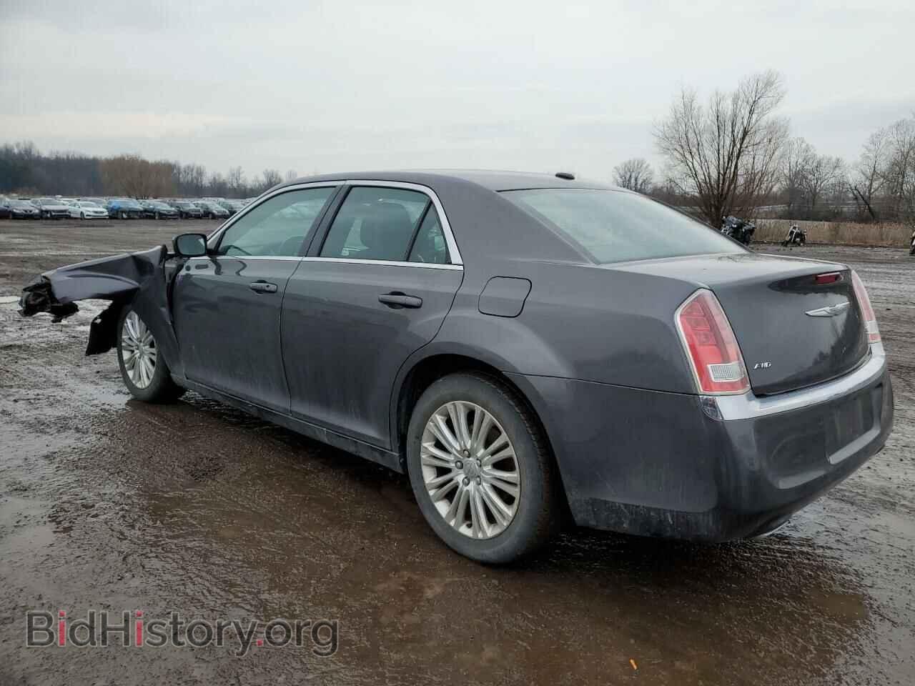 2014 CHRYSLER 300 - VIN: 2C3CCARG8EH235974 - Фото 2
