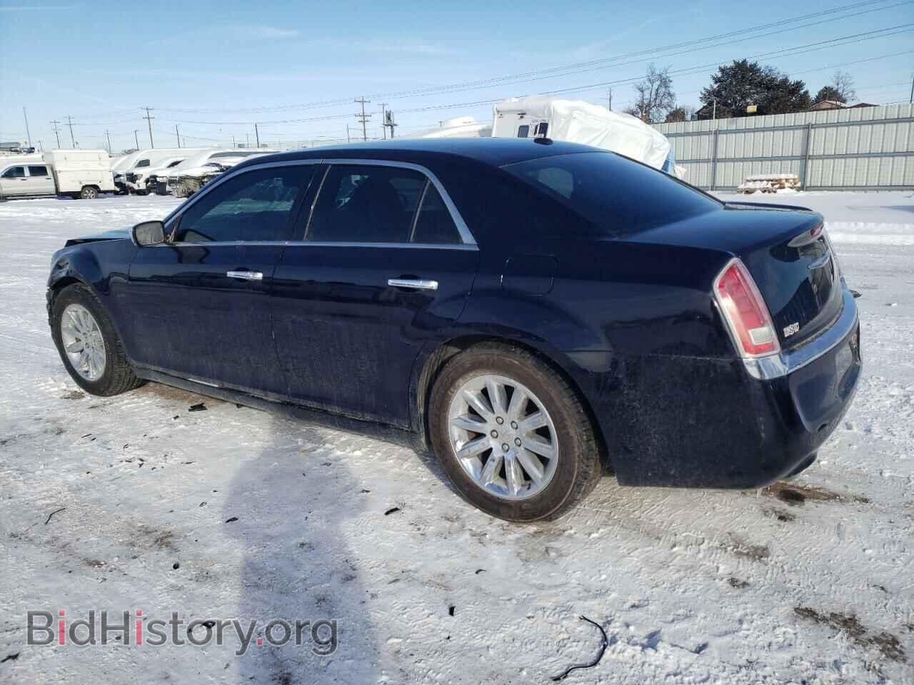 2012 CHRYSLER 300 - VIN: 2C3CCACG4CH265804 - Фото 2