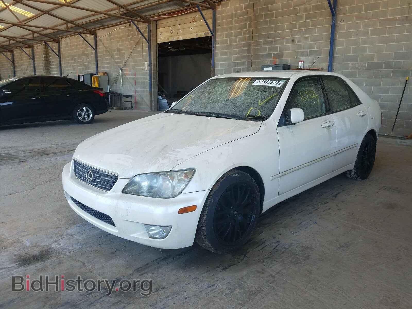 2001 LEXUS IS - VIN: JTHBD182310006562 - Фото 2