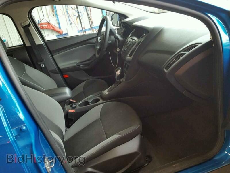 2014 Ford FOCUS (VIN 1FADP3F26EL270899) — photo 5 of 10