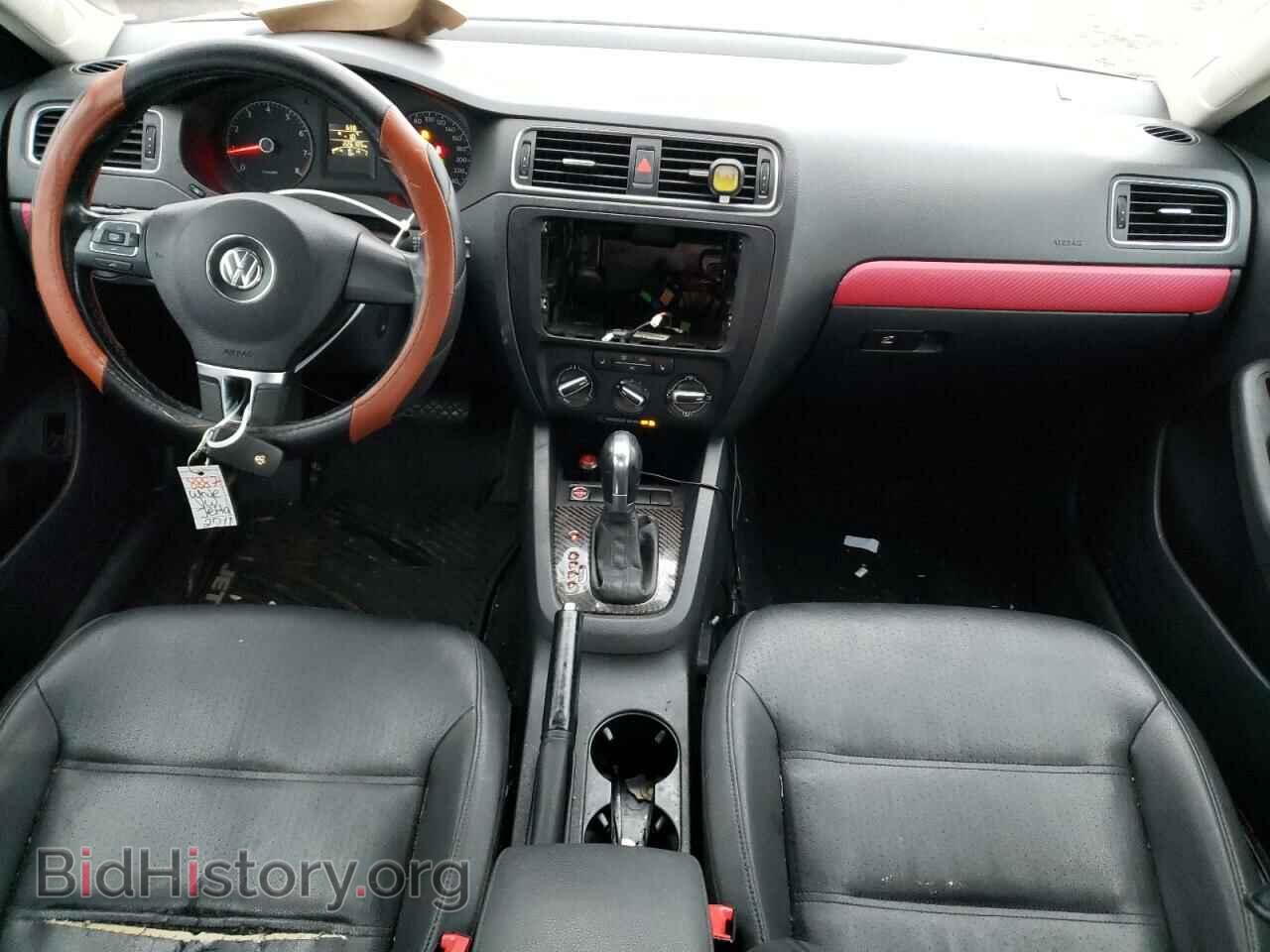 2011 VOLKSWAGEN JETTA - VIN: 3VWLX7AJ2BM003049 - Фото 8