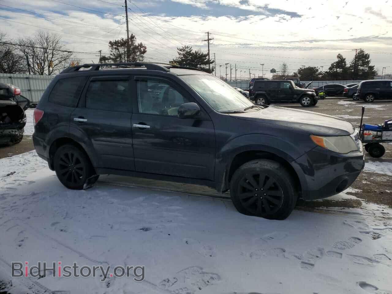 2011 SUBARU FORESTER - VIN: JF2SHBEC5BH704197 - Фото 4