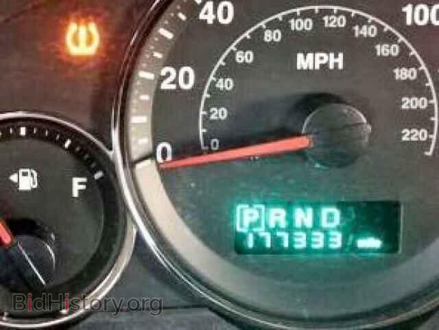 2006 JEEP COMMANDER - VIN: 1J8HG48K56C134546 - Photo 8