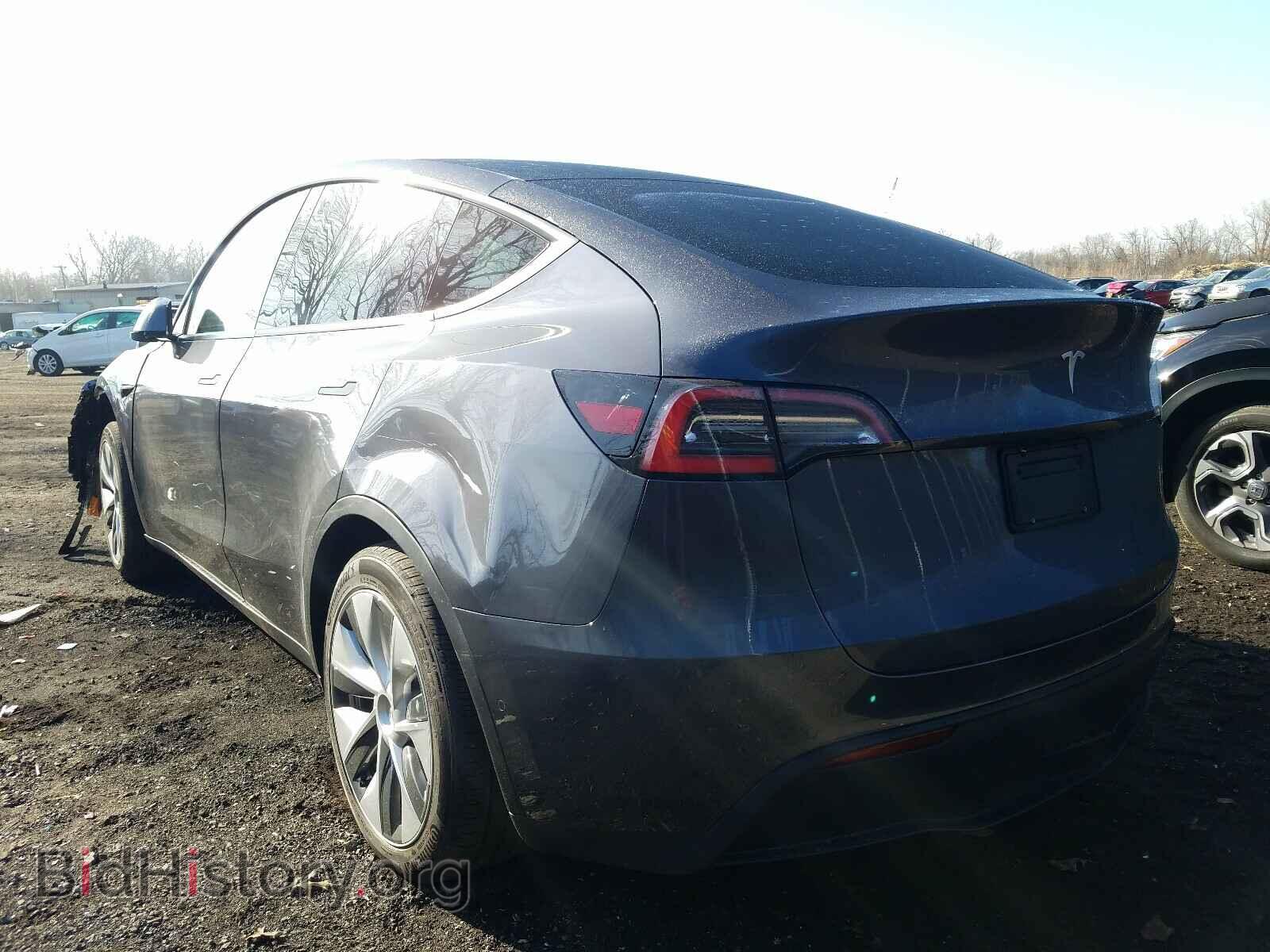 2021 TESLA MODEL Y - VIN: 5YJYGDED5MF106128 - Фото 3