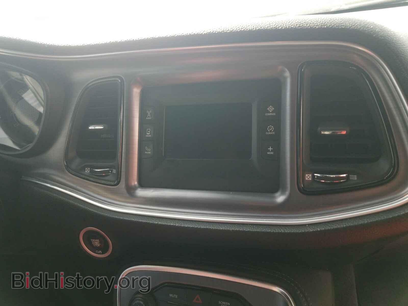 2017 DODGE CHALLENGER - VIN: 2C3CDZAG7HH611009 - Фото 9