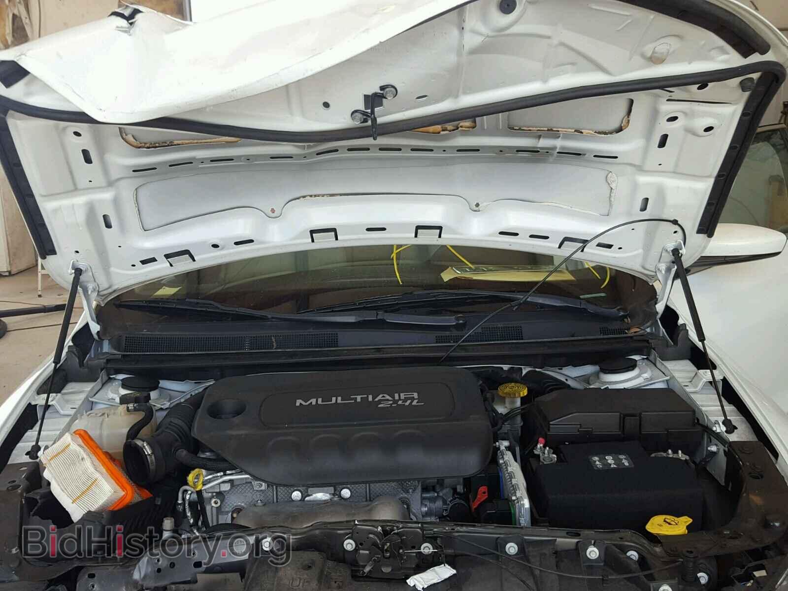 2015 CHRYSLER 200 - VIN: 1C3CCCAB7FN669405 - Photo 7