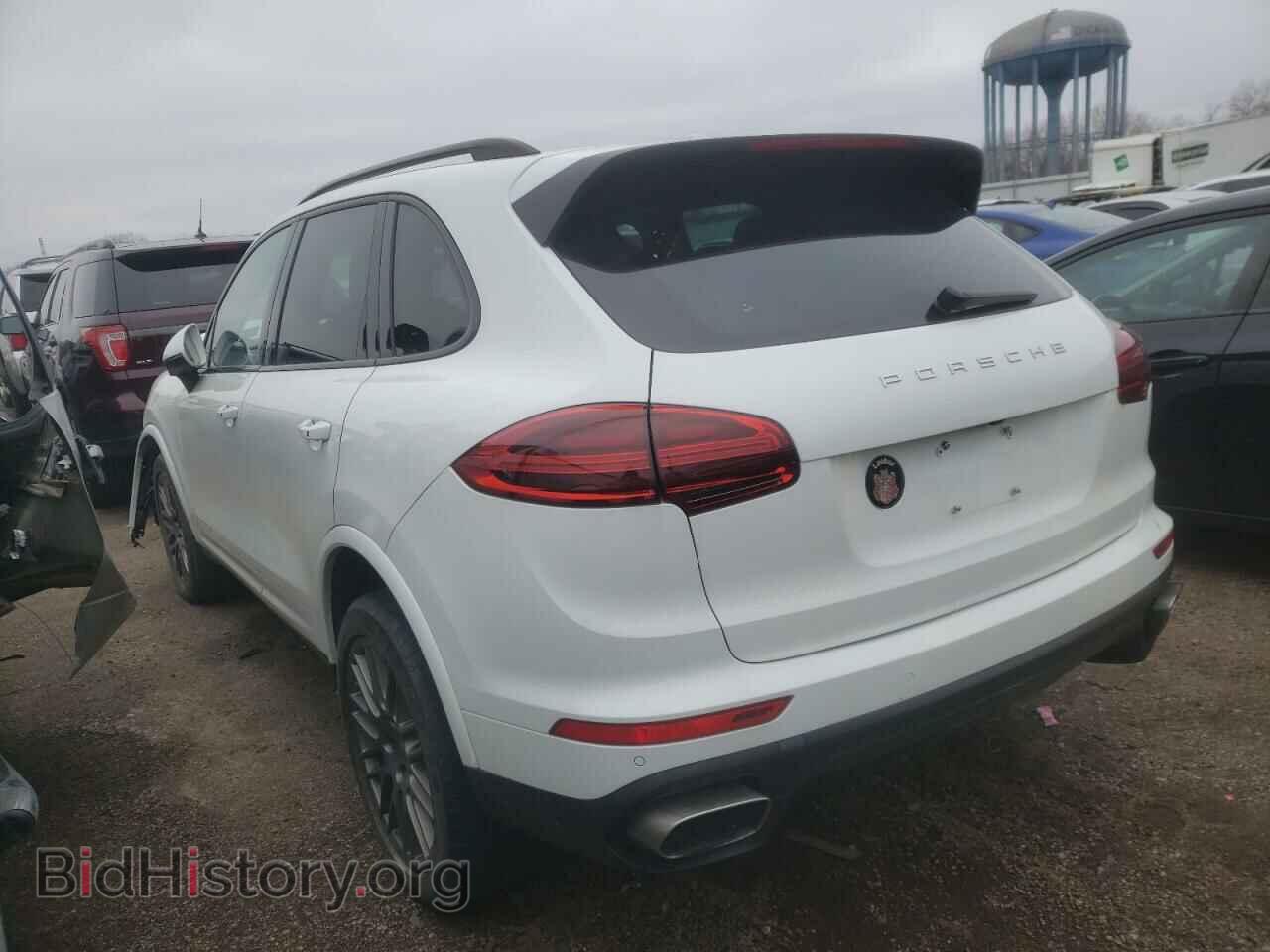 2017 PORSCHE CAYENNE - VIN: WP1AA2A2XHKA84632 - Фото 2