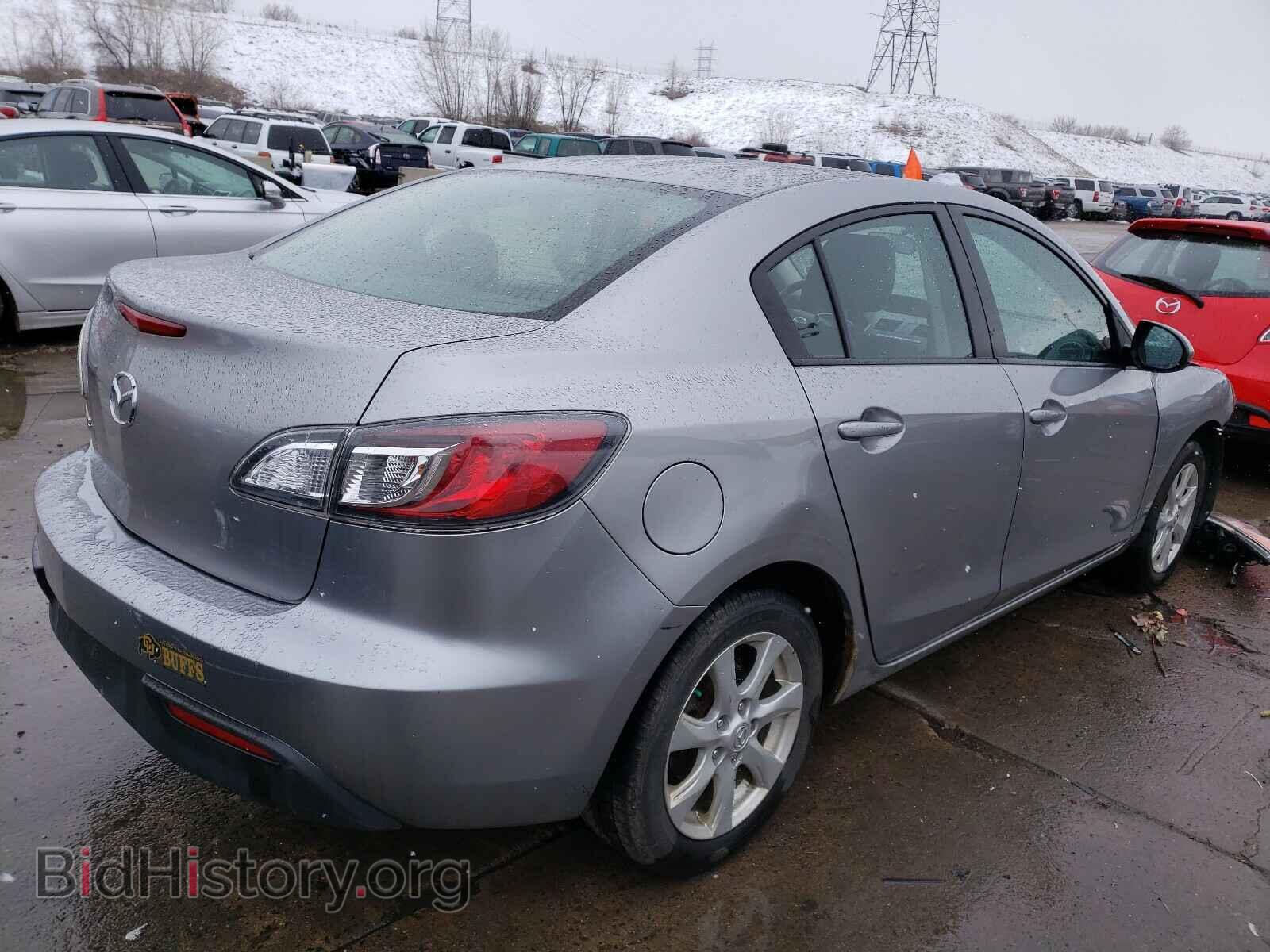 2011 MAZDA 3 - VIN: JM1BL1VF7B1355764 - Фото 4