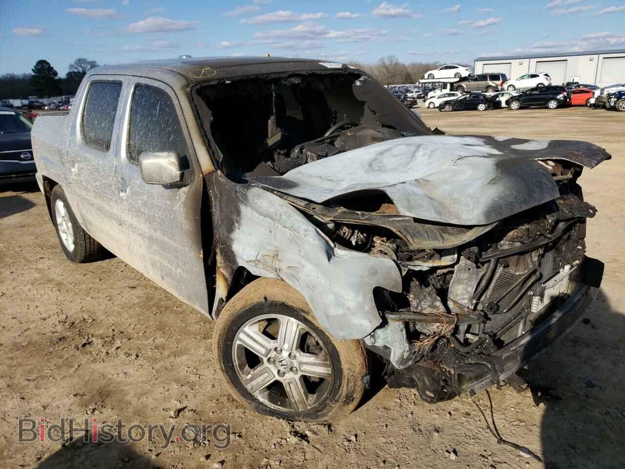 Photo 5FPYK1F54DB010373 - HONDA RIDGELINE 2013