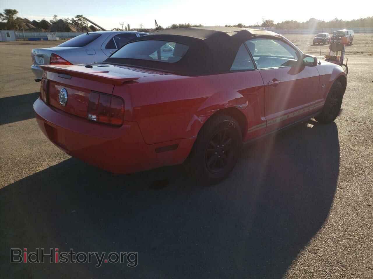 2009 FORD MUSTANG - VIN: 1ZVHT84N495118564 - Фото 4