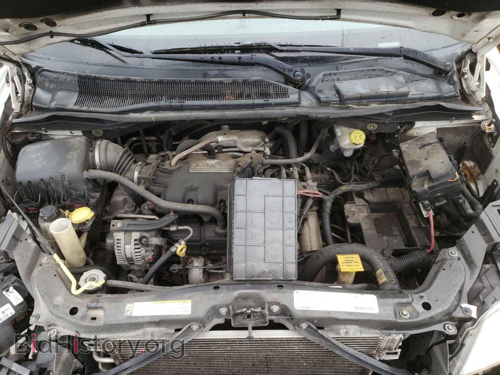 2009 CHRYSLER MINIVAN - VIN: 2A8HR54119R626337 - Фото 7