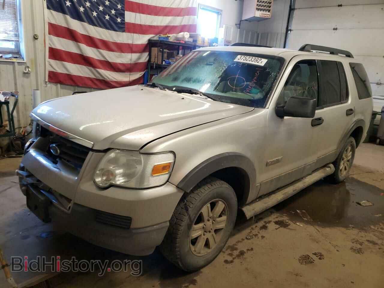 2006 FORD EXPLORER - VIN: 1FMEU73E06UB10084 - Фото 2