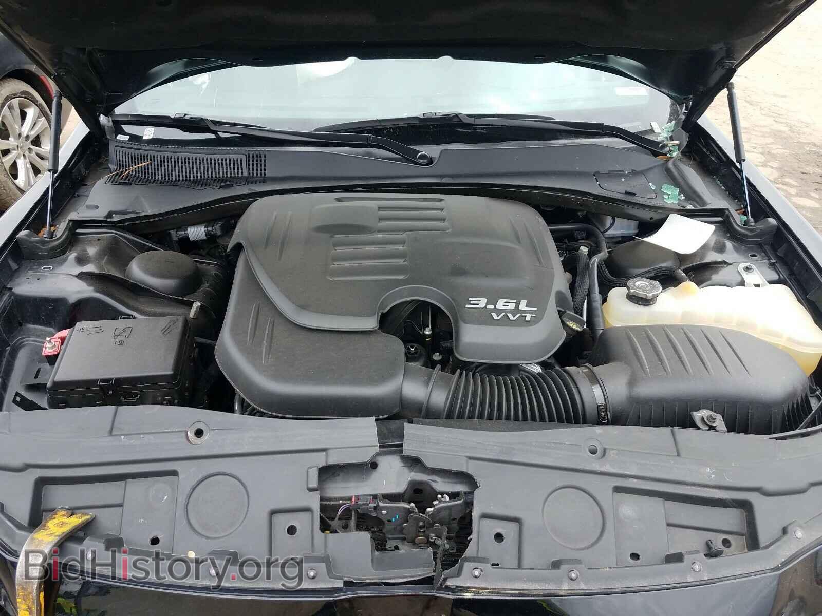 2019 CHRYSLER 300 - VIN: 2C3CCABGXKH548868 - Фото 7