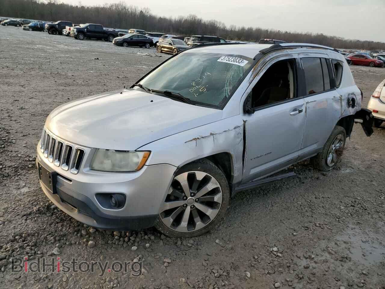 Photo 1J4NT1FA8BD138314 - JEEP COMPASS 2011