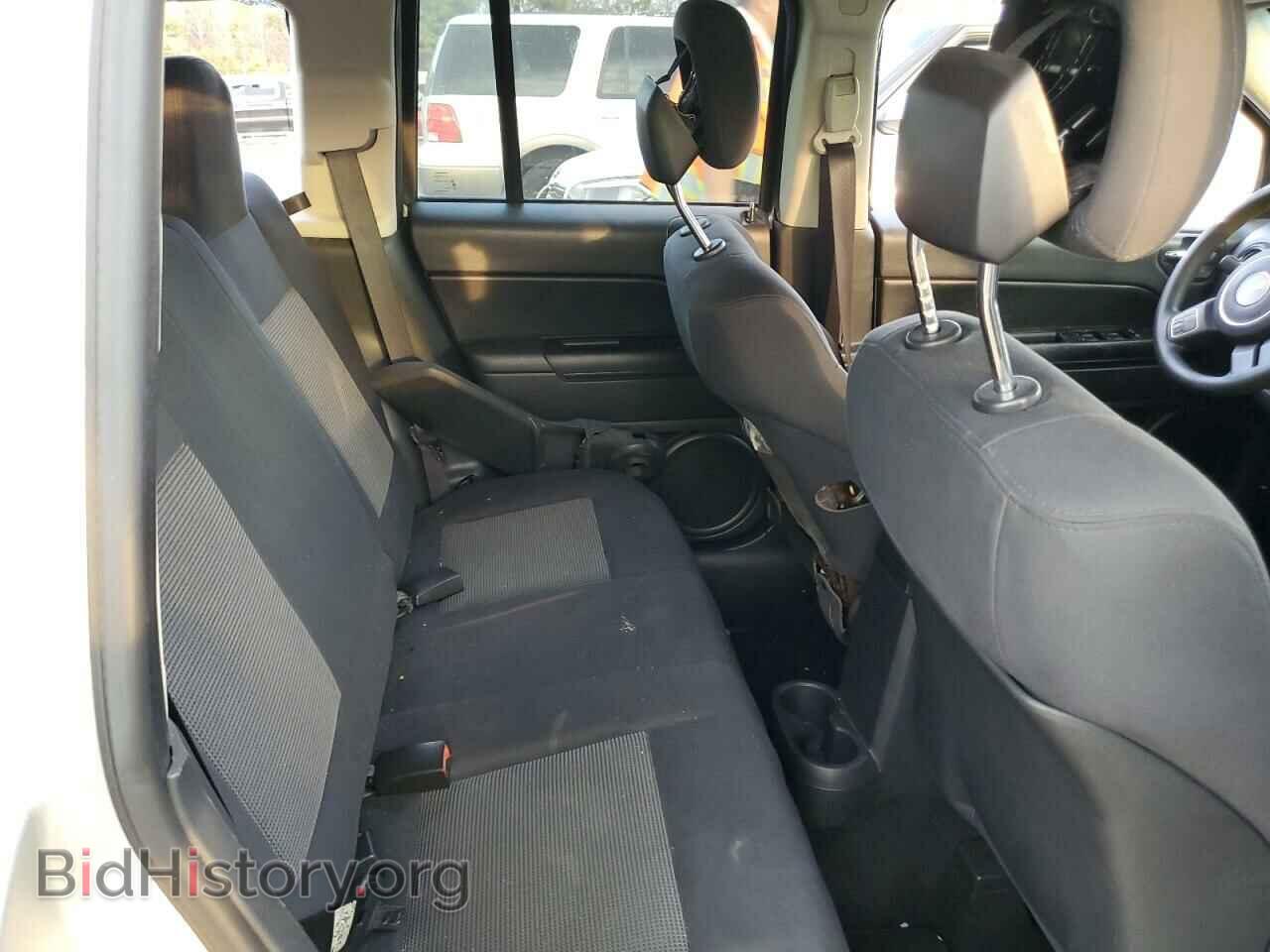 2011 JEEP COMPASS - VIN: 1J4NT1FA8BD138314 - Фото 11