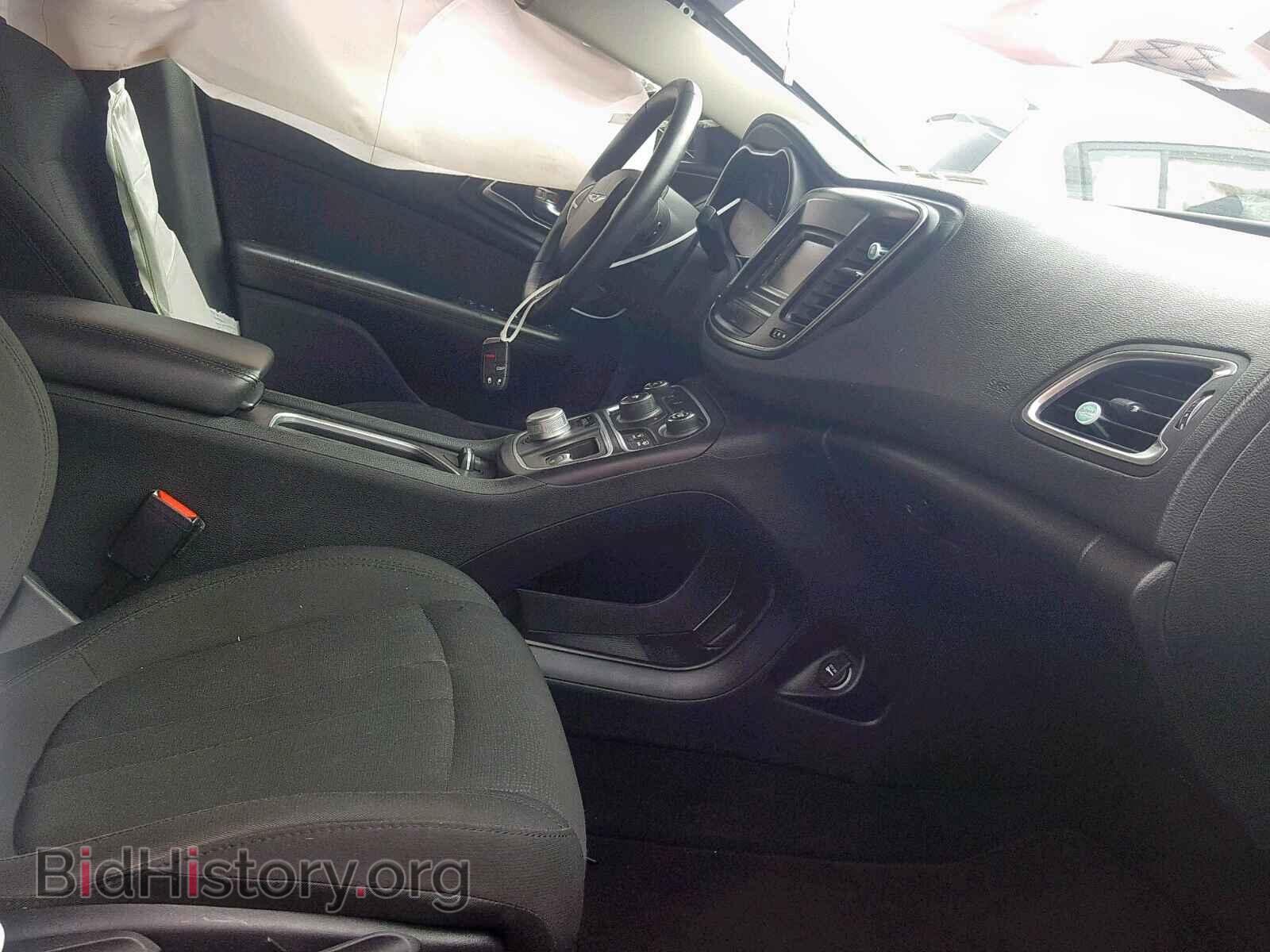 2016 CHRYSLER 200 - VIN: 1C3CCCAB9GN160093 - Photo 5