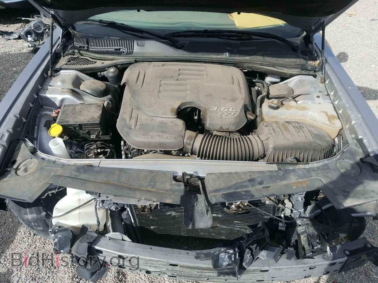 2018 DODGE CHALLENGER - VIN: 2C3CDZAG2JH246308 - Фото 7