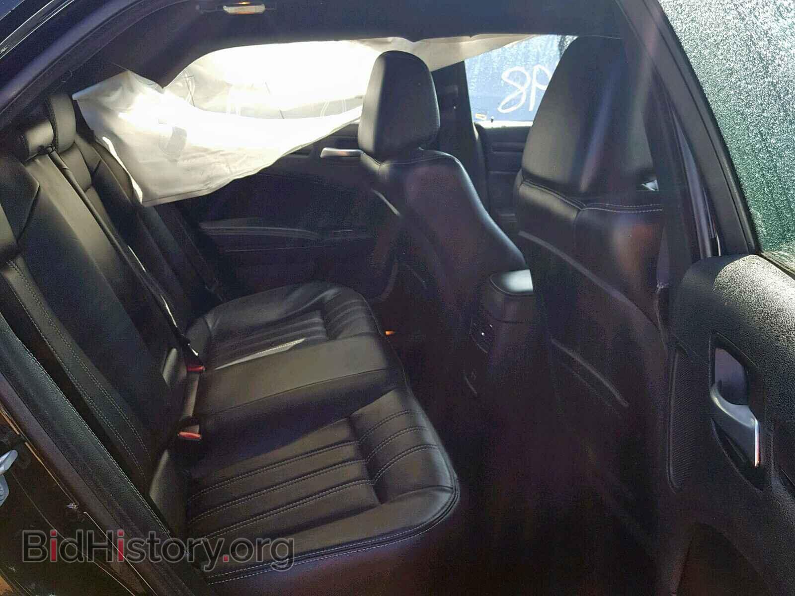 2016 CHRYSLER 300 - VIN: 2C3CCAGG6GH208620 - Photo 6
