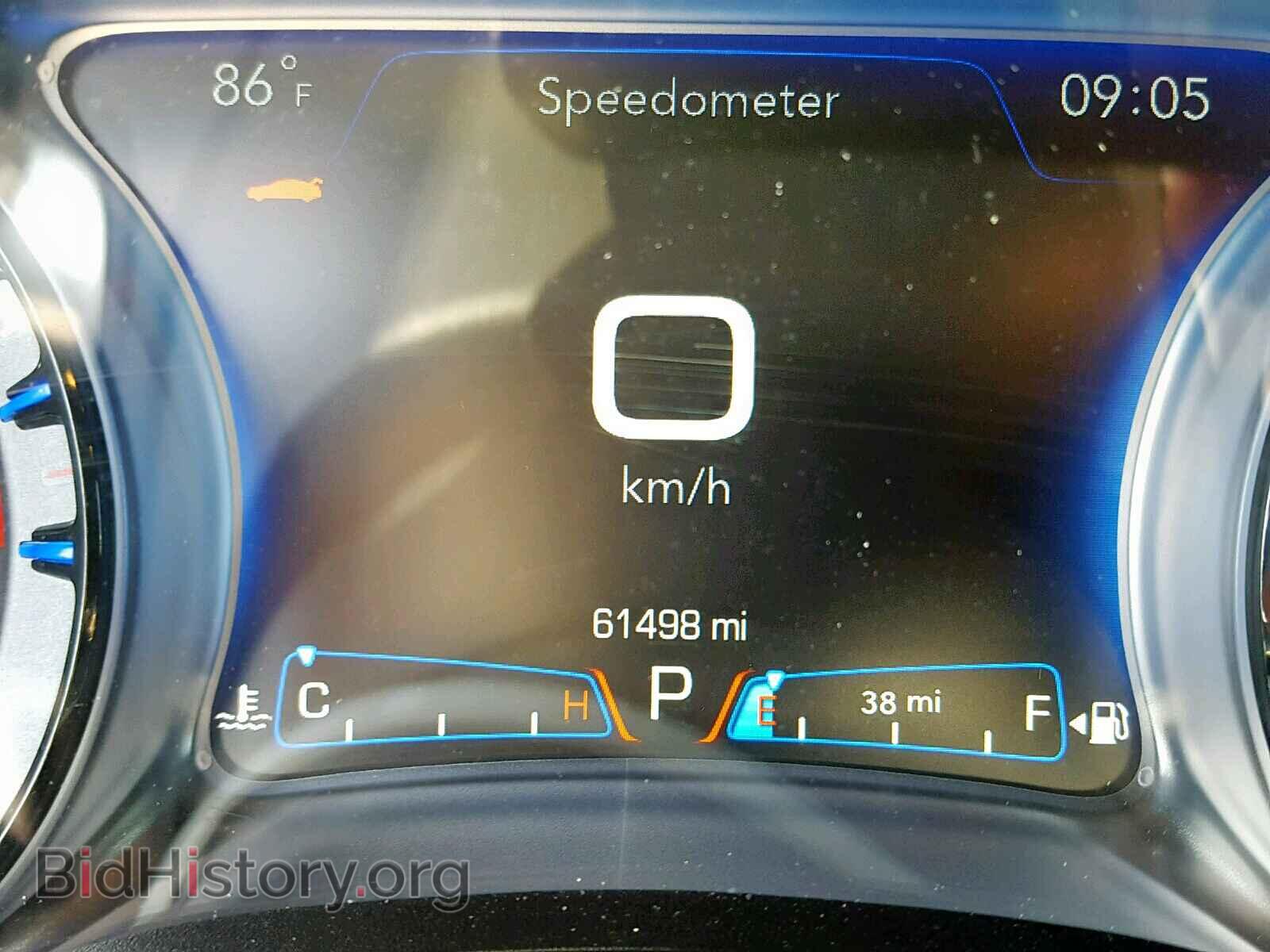 2016 CHRYSLER 300 - VIN: 2C3CCAGG6GH208620 - Photo 8