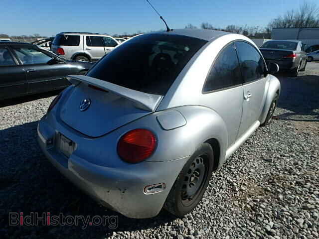 2000 VOLKSWAGEN BEETLE - VIN: 3VWCF21C5YM415689 - Фото 4